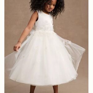 Princess Daliana Emmie Floral Applique Tulle Flower Girl Dress size 6 NWT